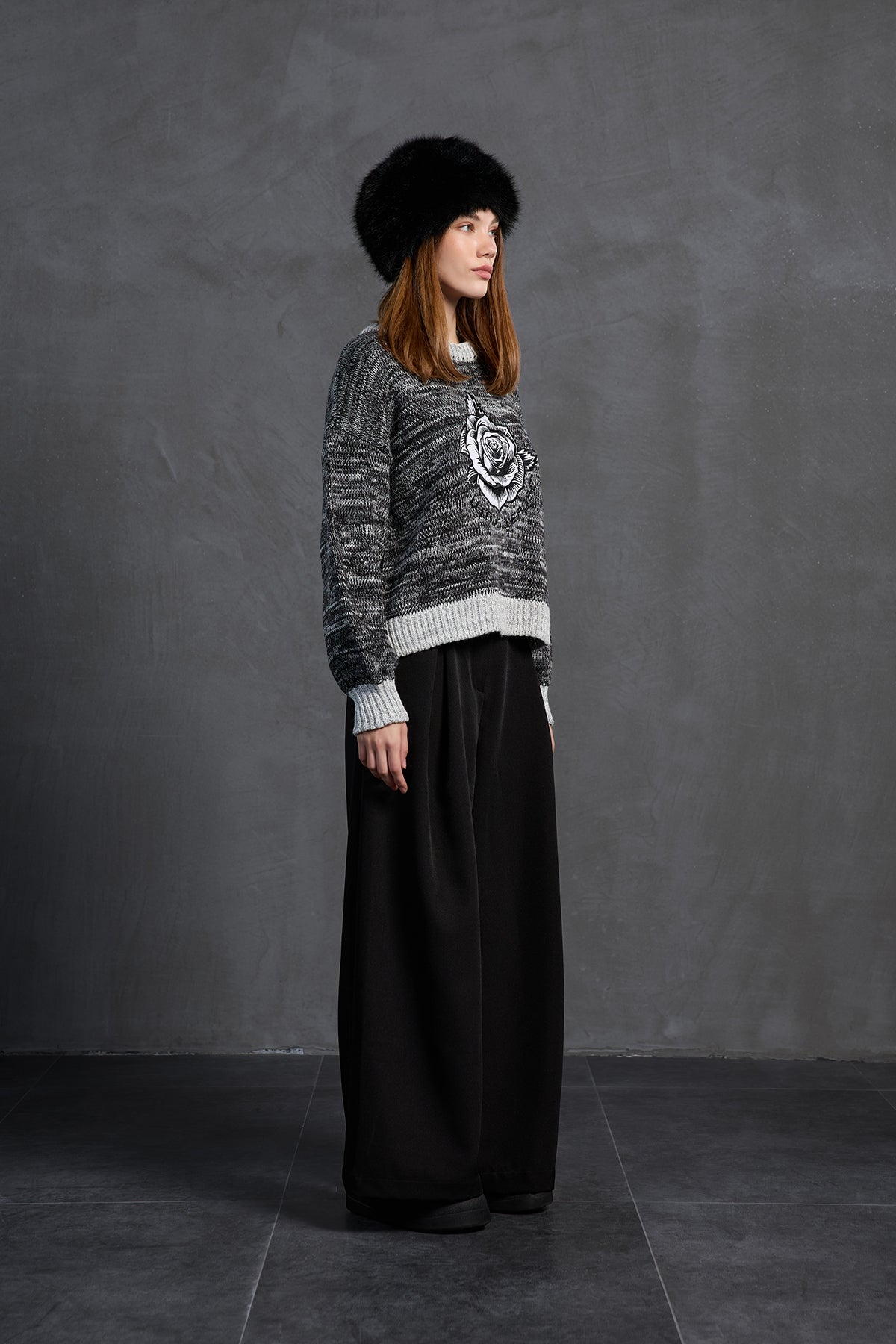 Siyah Beyaz Oversize Kazak 18054