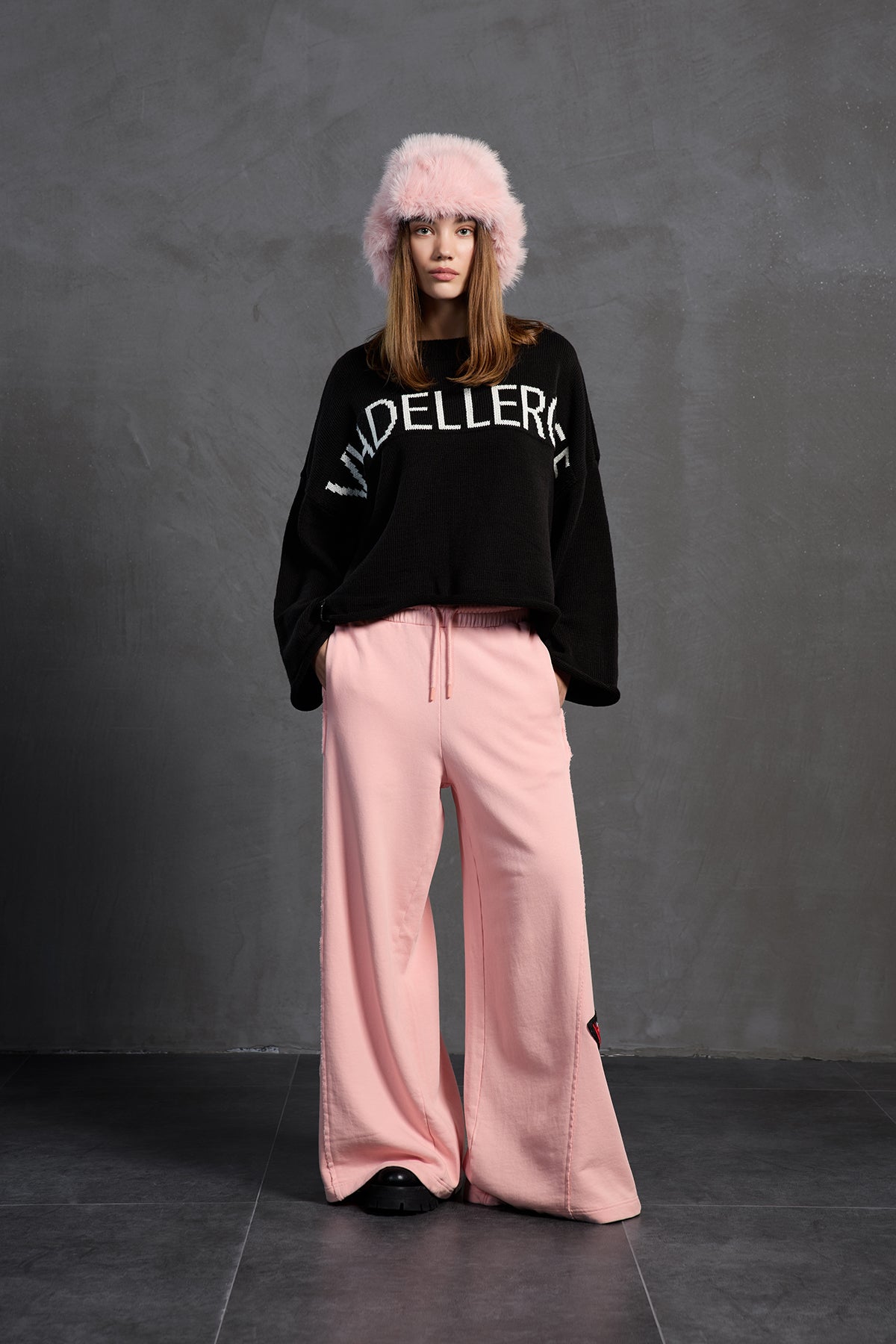 Siyah Baskili Oversize Kazak 18057