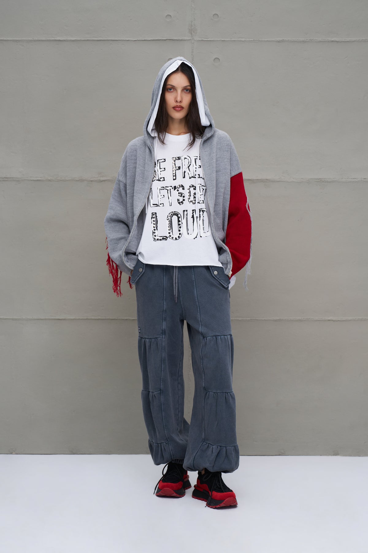 Gri Melanj Kirmizi Kapüsonlu Fermuarli Oversize Triko Kazak 18070