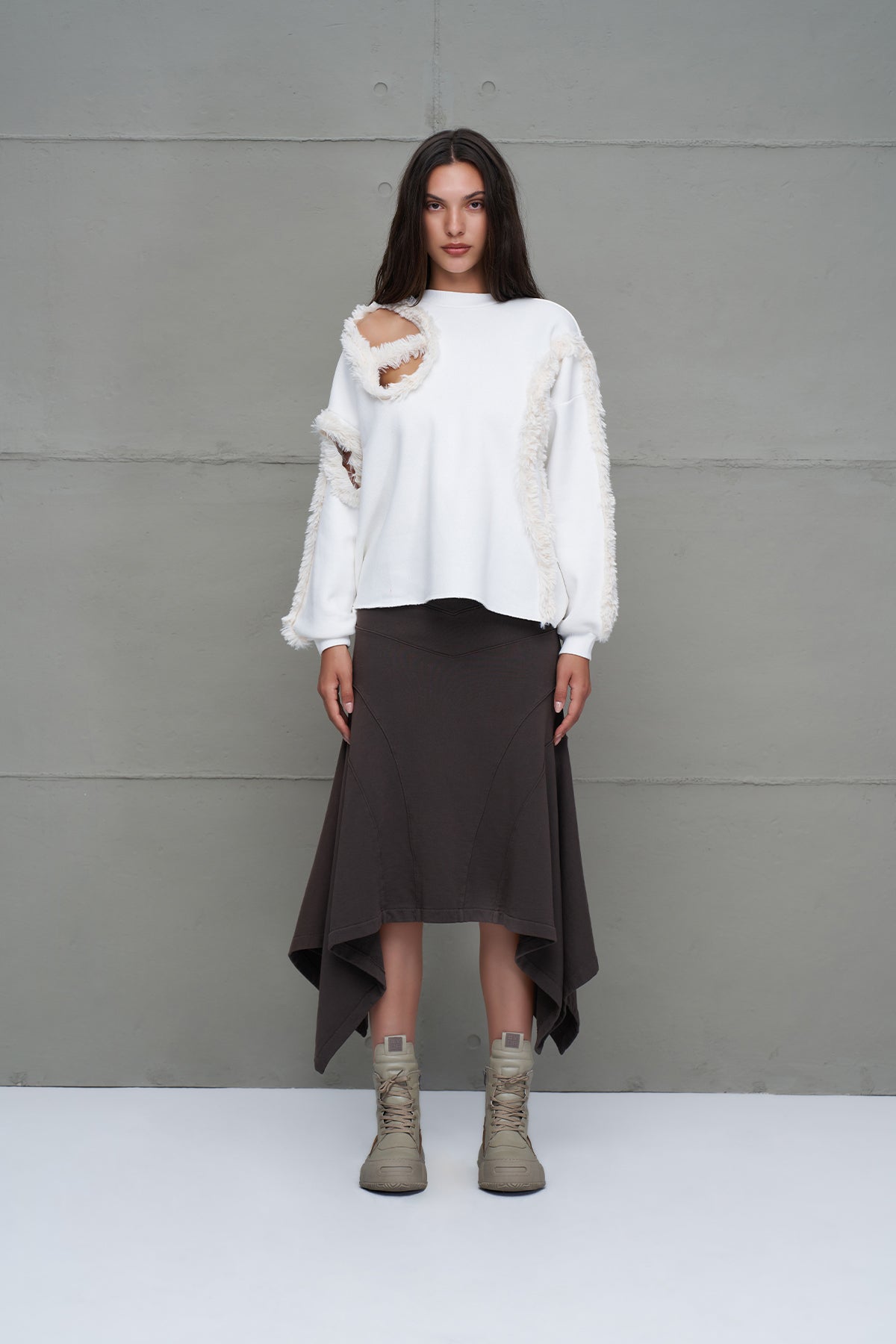 Ekru Kürk Görünümlü Oversize Sweatshirt 18150