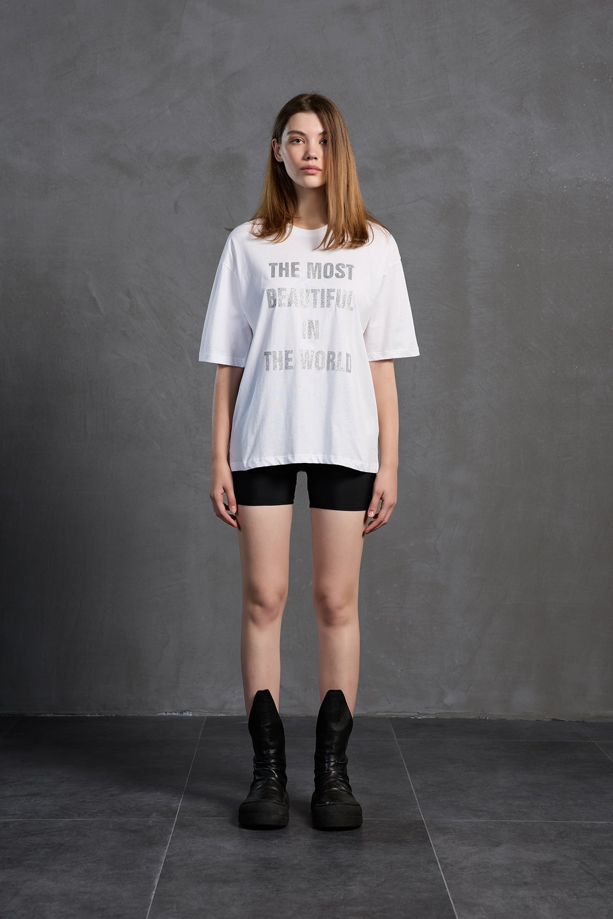 Beyaz Sloganli Oversize T-Shirt 18169