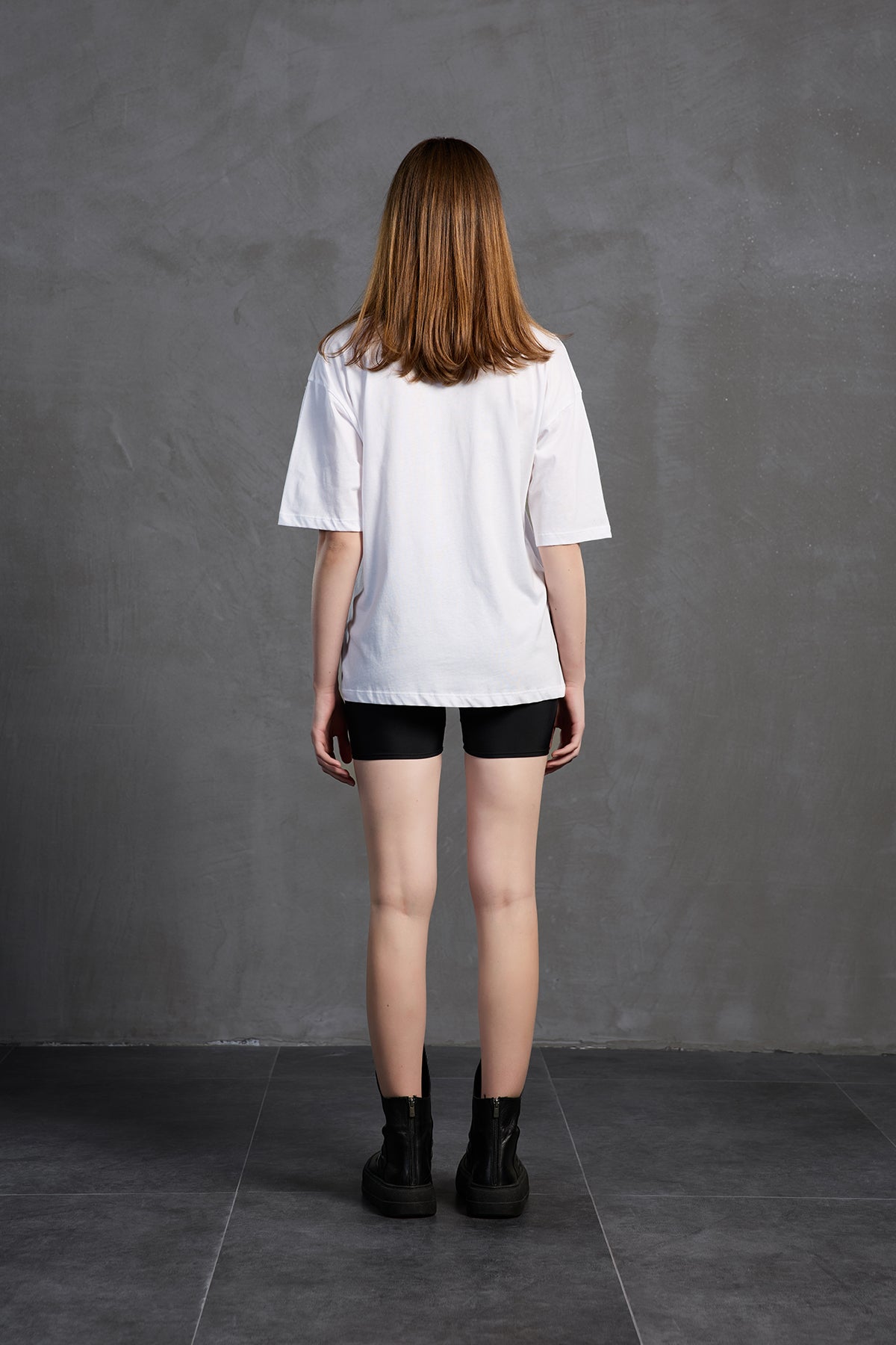 Beyaz Sloganli Oversize T-Shirt 18169