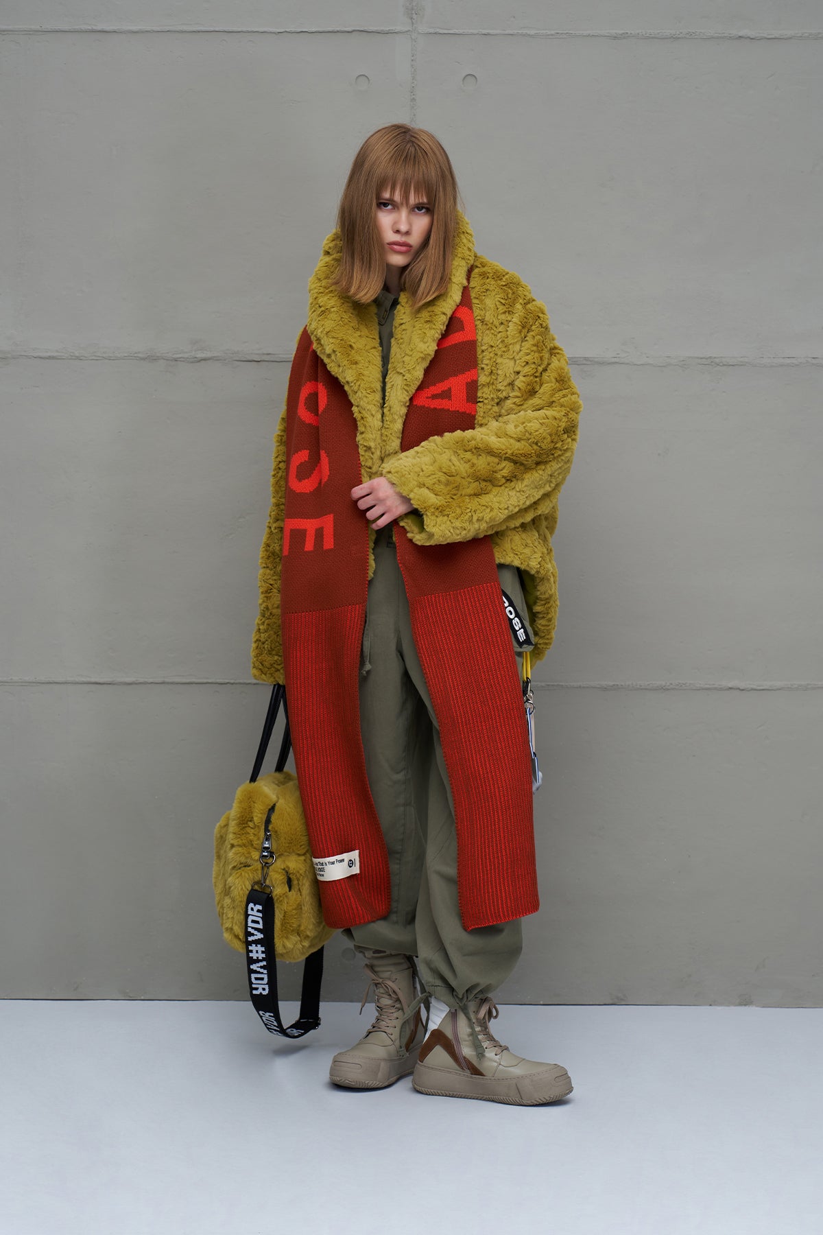 Fistik Yesili Kürk Görünümlü Oversize Ceket 18185