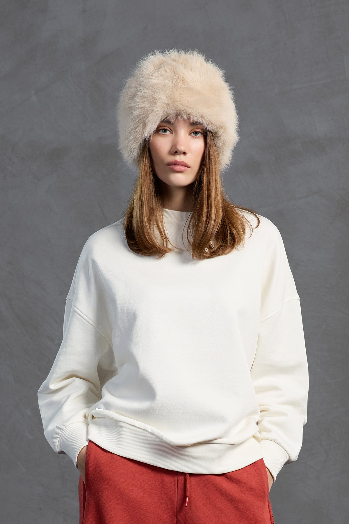 Ekru Sloganli Oversize Sweatshirt 18217