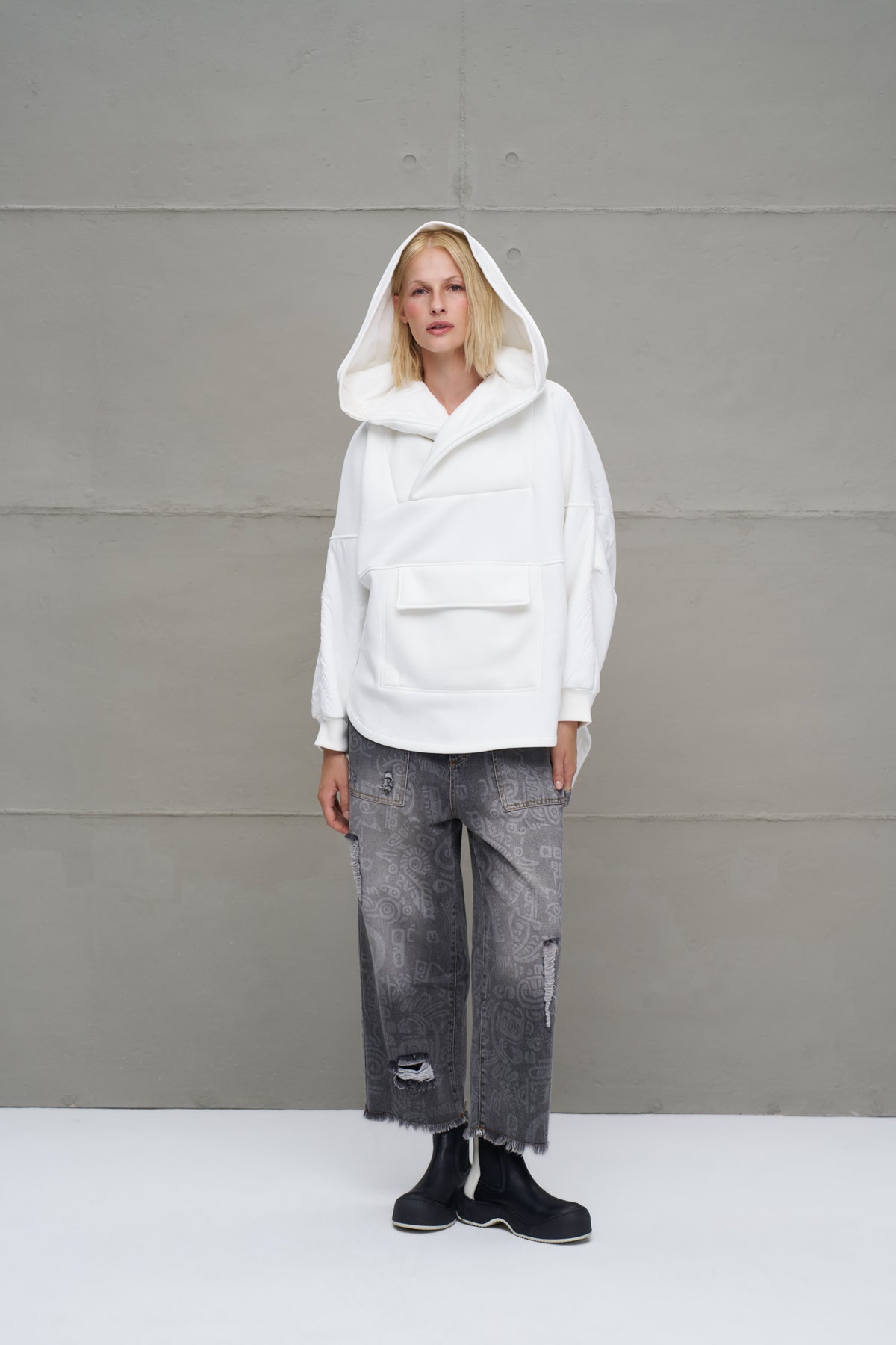 Ekru Kapüsonlu Oversize Sweatshirt 18242
