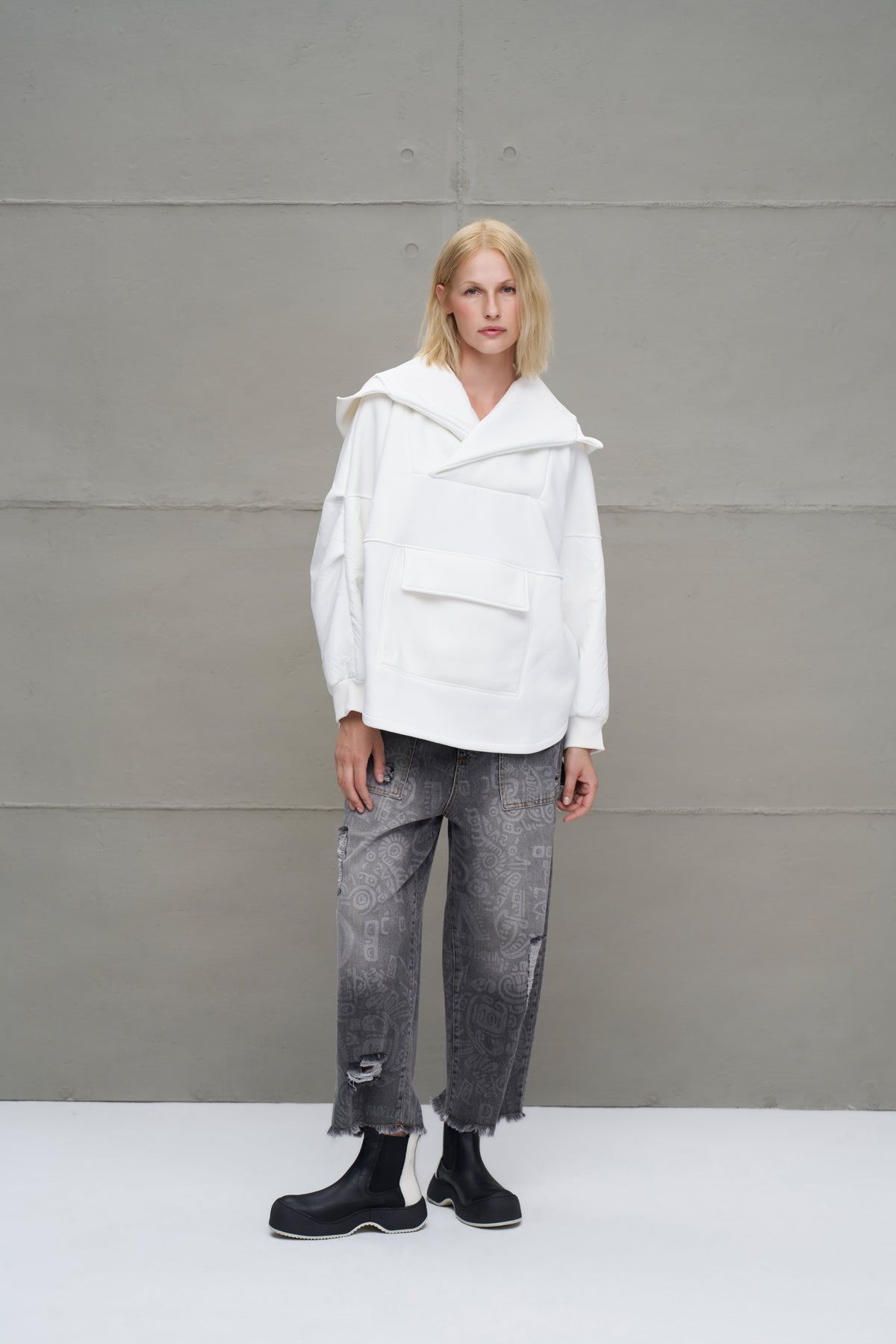 Ekru Kapüsonlu Oversize Sweatshirt 18242