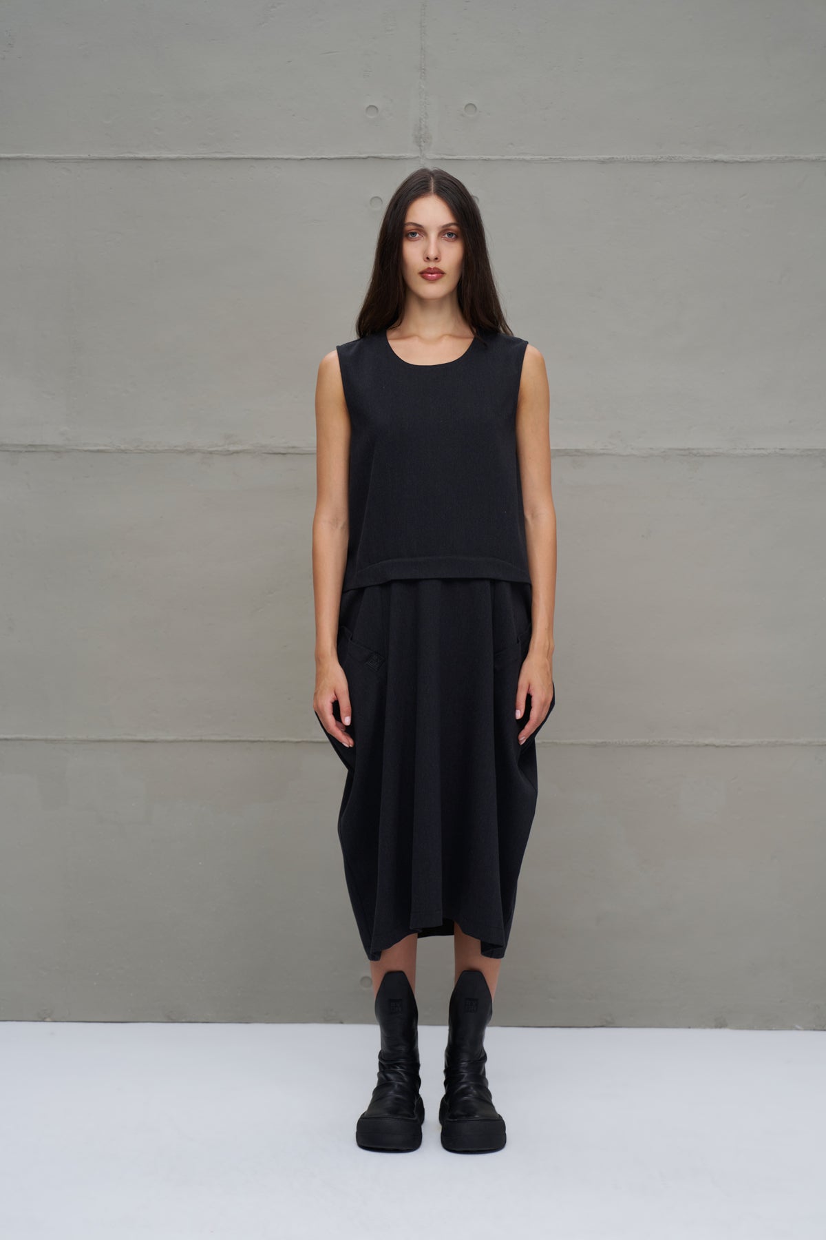 Siyah Asimetrik Oversize Midi Elbise 18276