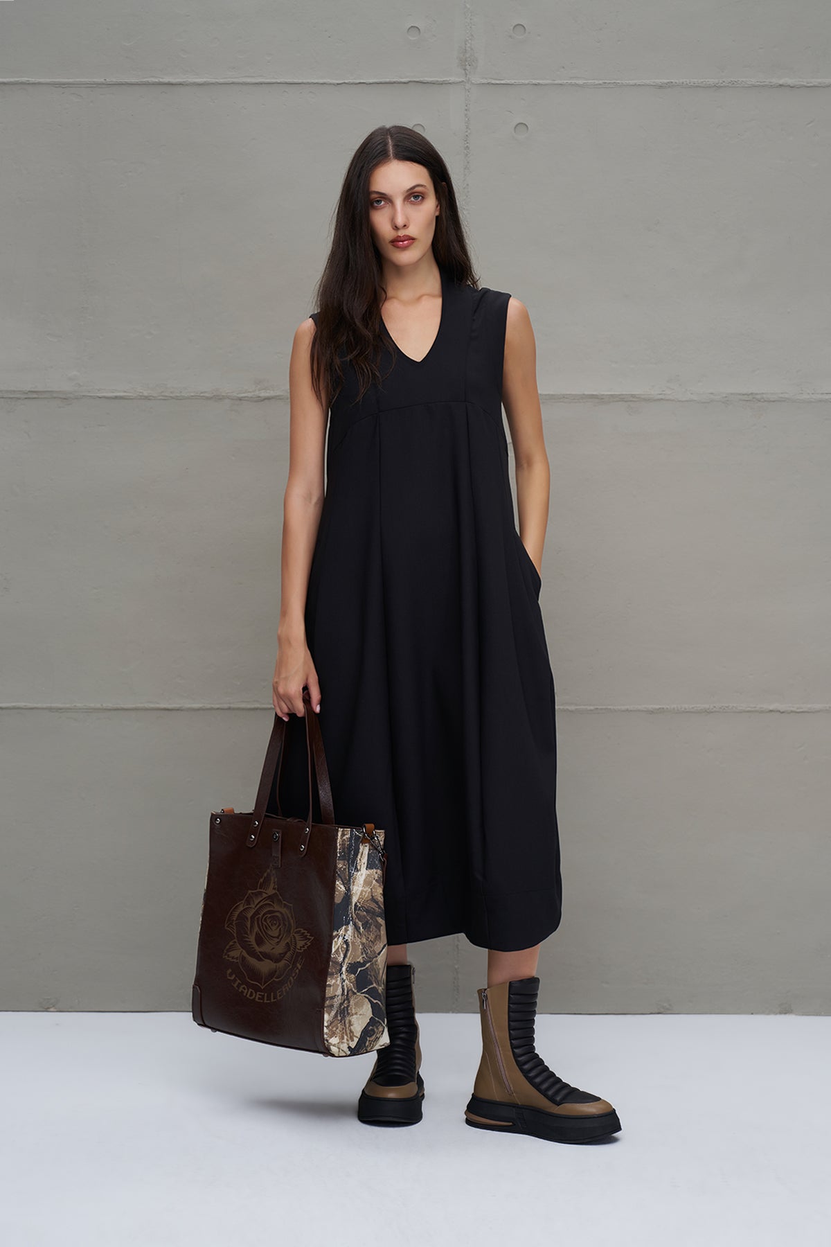 Siyah Balon Formlu Oversize Elbise 18283