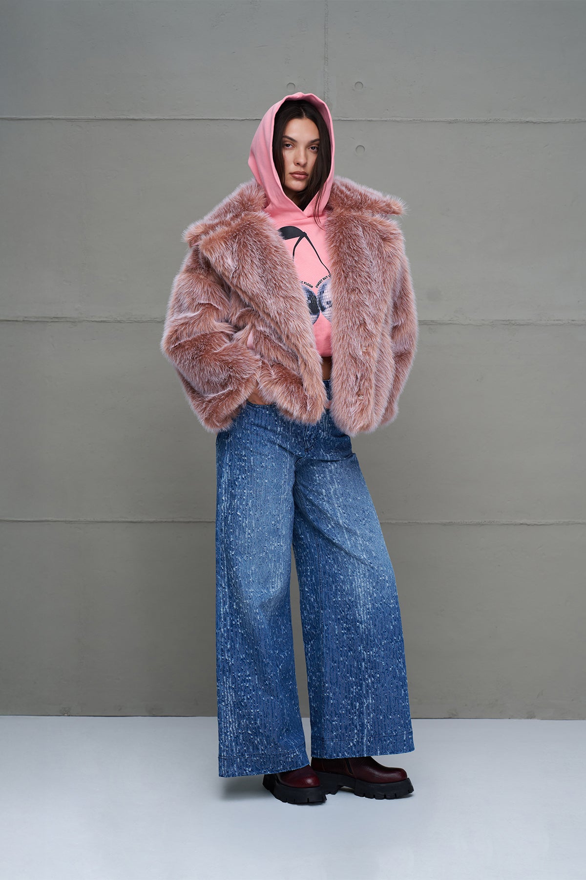 Pembe Kürk Görünümlü Oversize Kisa Ceket 18290