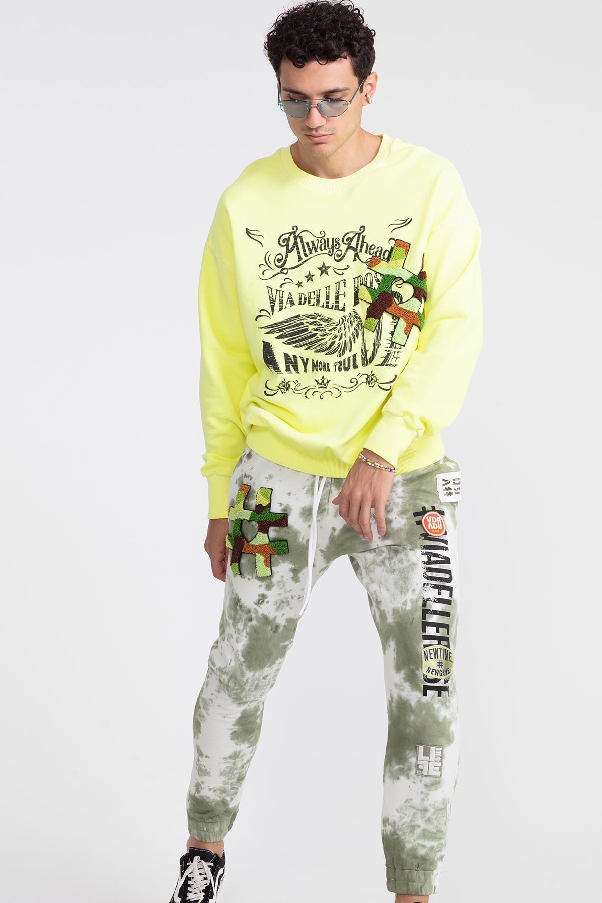 Sari Neon  Sweatshirt 1005