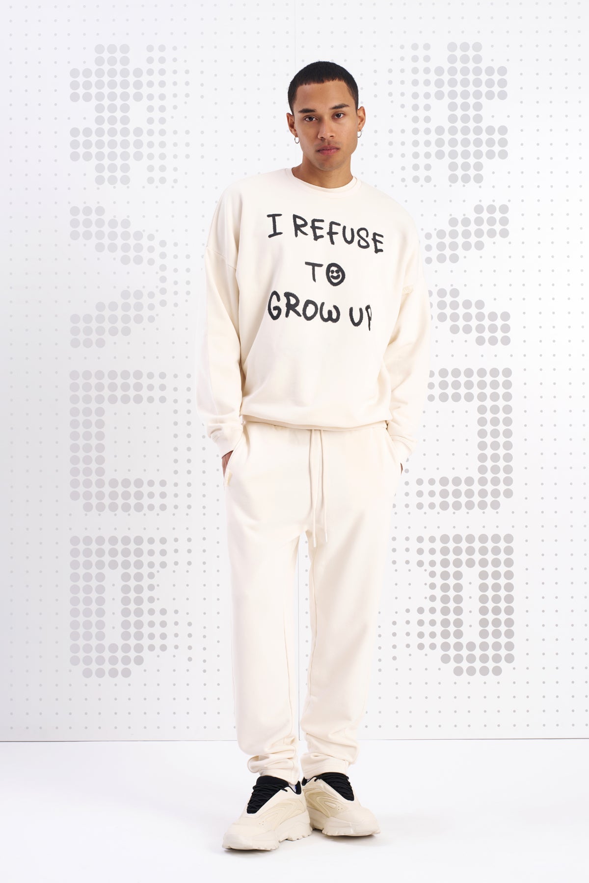 Krem  Sweatshirt Yoko