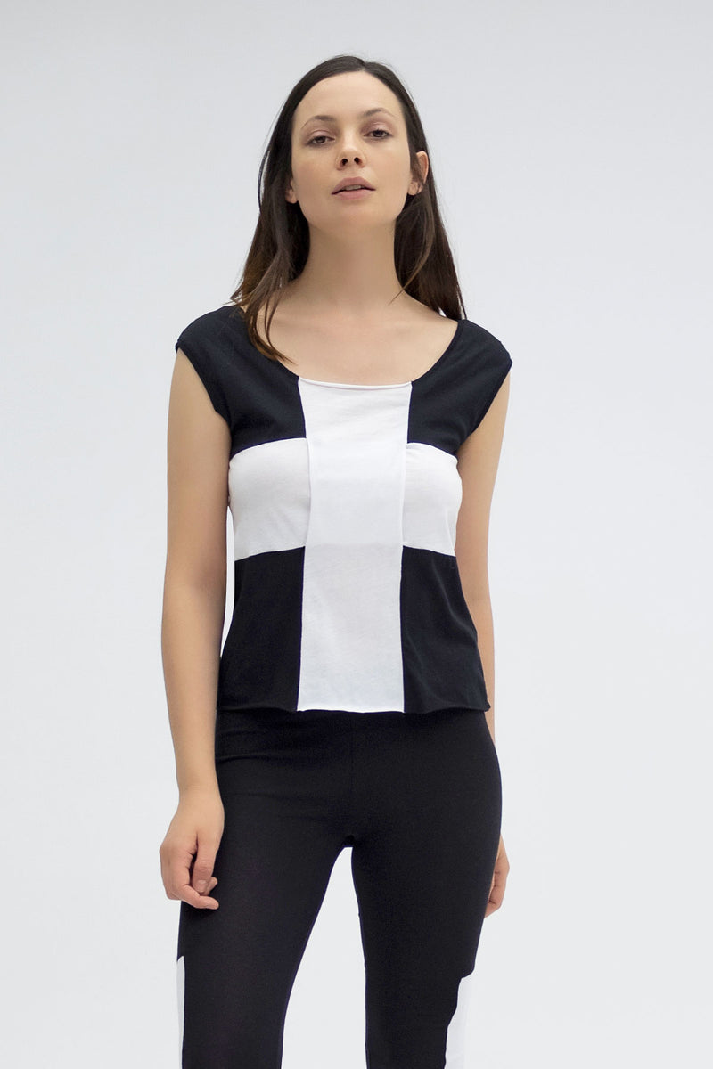 SİYAH BEYAZ T-SHIRT 3438