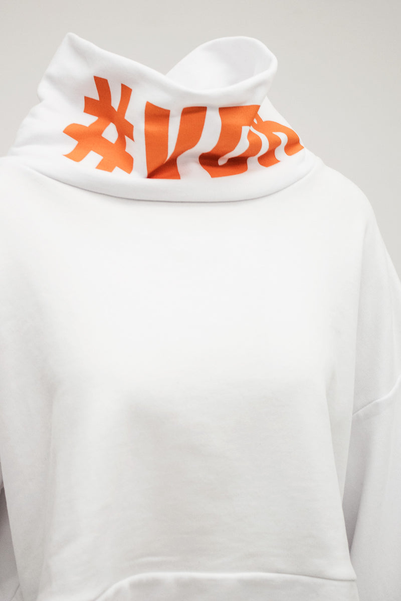 BEYAZ SWEATSHIRT 6063