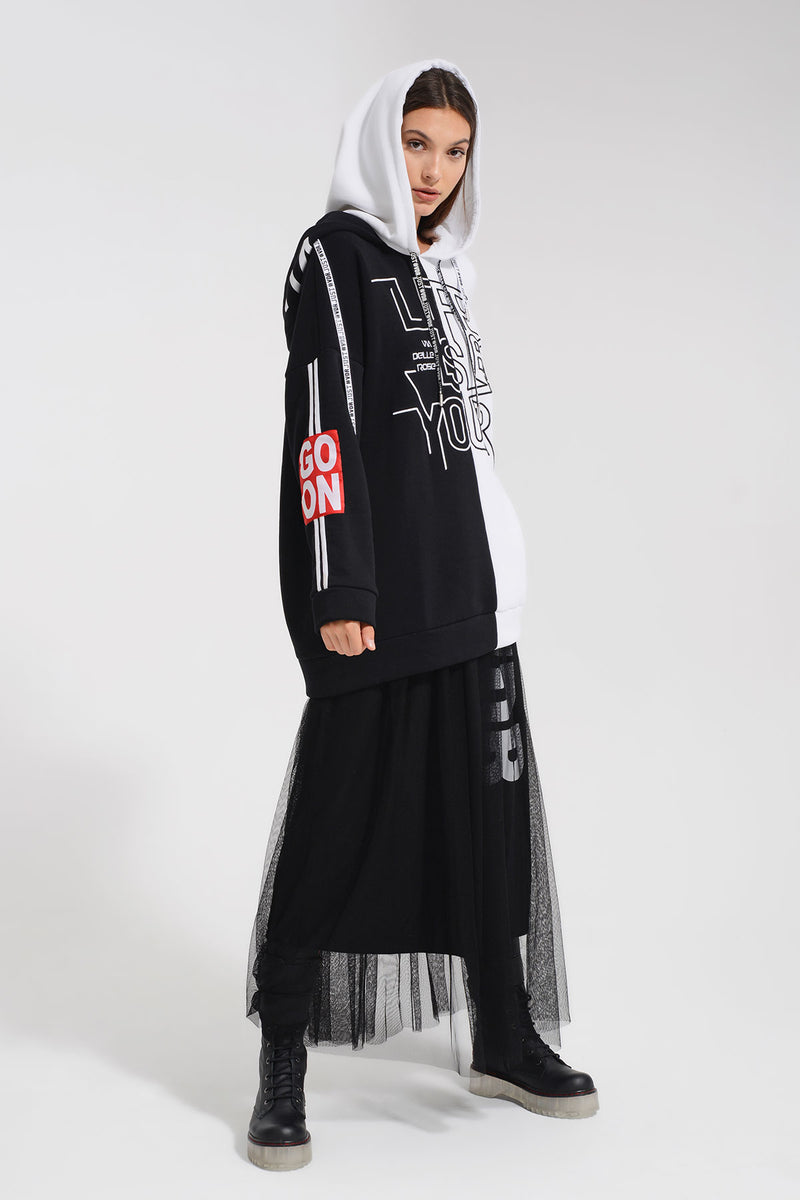 SİYAH BEYAZ SWEATSHIRT 8035